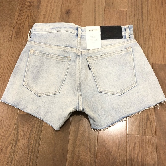 LEVI'S MADE & CRAFTED CHEEKY LIGHT BLUE HIGH SHORT - Picture 4 of 8